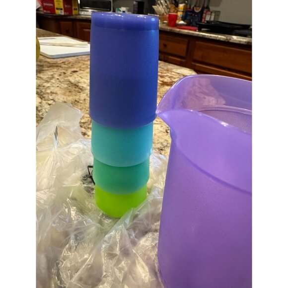 Tupperware Mini Serve-It Set With Pitcher & Stackable Cups Multicolor - Picture 5 of 5